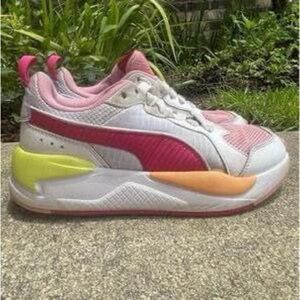 Girls Puma X-Ray Ripstop size 4.5